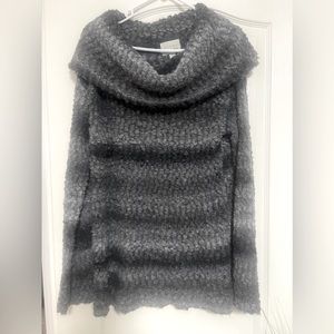 Hinge cowl neck grey sweater in L. Never worn just no tags.